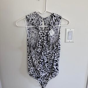 Cache Y2K Xsmall Leopard Print Cross Front Sleeveless Snap Bodysuit Top Office S